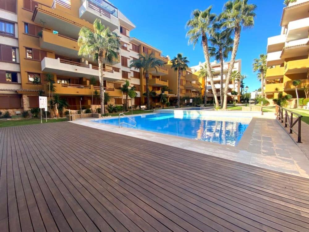 Apartamento Cc8 By Zanis Torrevieja Exterior foto